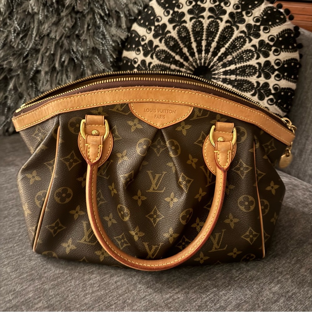 Louis Vuitton Tivoli PM